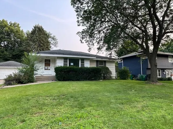 2807 65th Ave N, Brooklyn Center, MN 55430