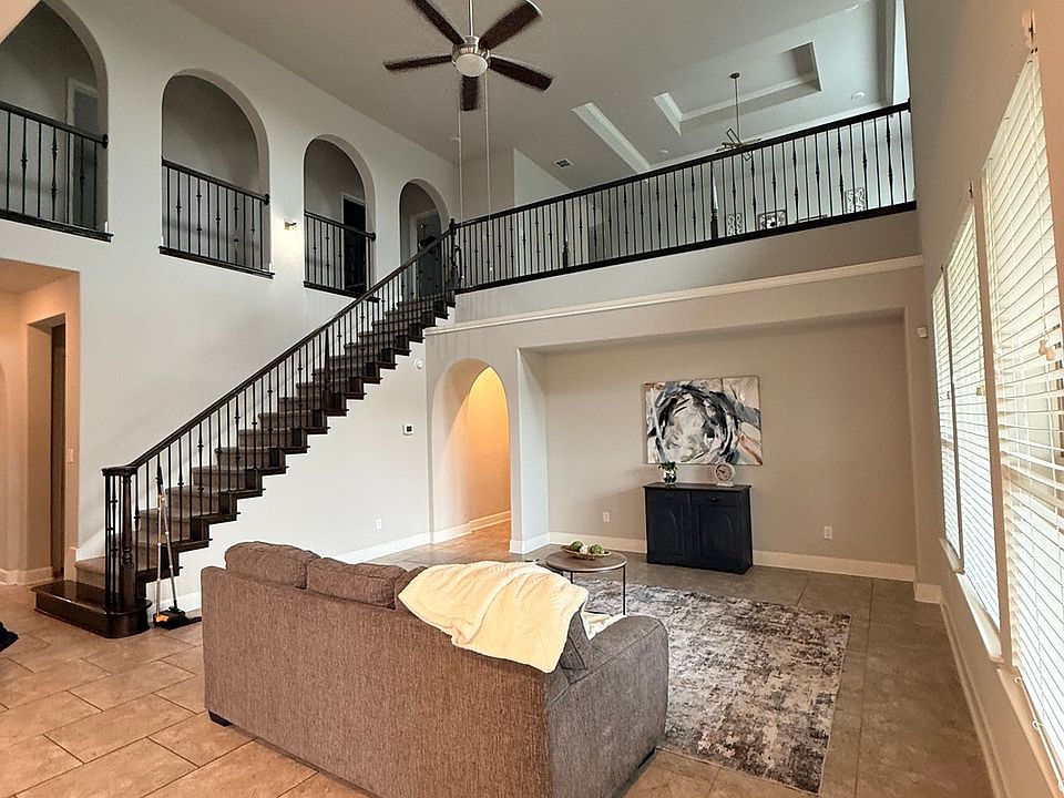 1st image of 14210 SANTA ANNA WAY