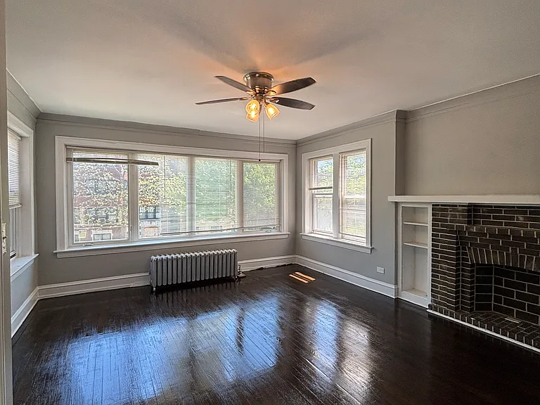 8000 S Champlain Ave — Photo 8
