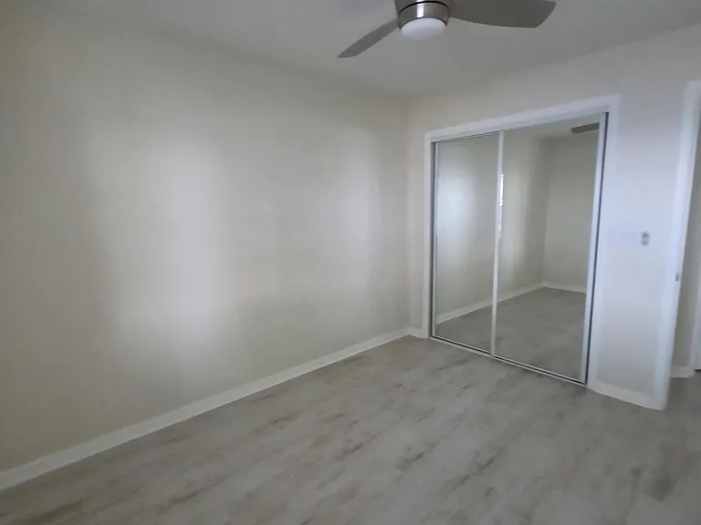 656 W Osceola St — Photo 22