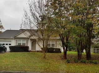 1784 Park Terrace Ln, Winston Salem, NC 27127