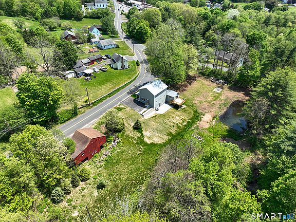 4th image of 28 Old Monson Road