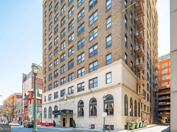 1324 Locust St APT 703, Philadelphia, PA 19107
