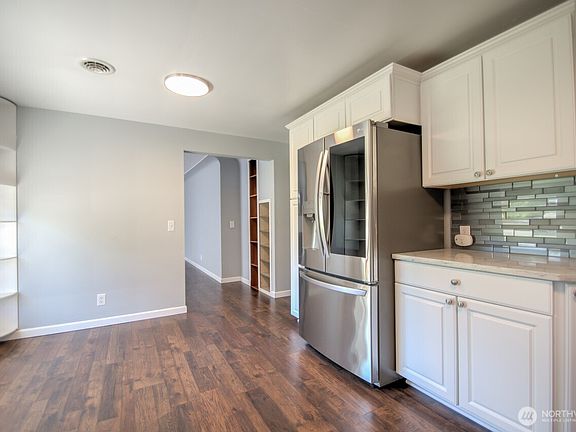 5th image of 4514 14th Avenue SE