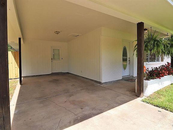 5th image of 719 Guy Ave