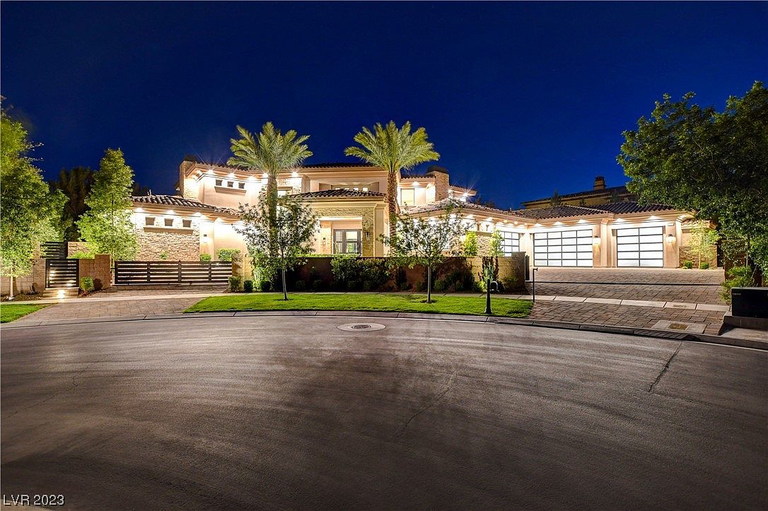 39 Vintage Canyon St