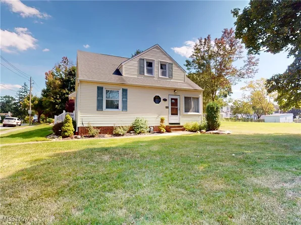 1779 Warrensville Center Rd, South Euclid, OH 44121