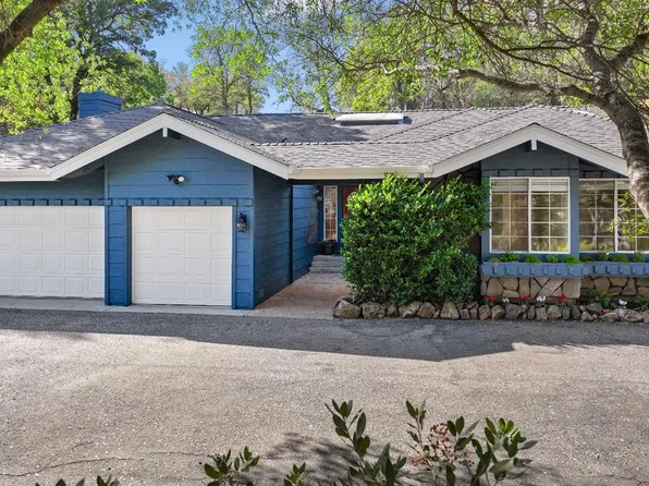 13960 Moss Rock Dr, Auburn, CA 95602