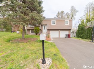 23 West Hill Terrace, Naugatuck, CT 06770