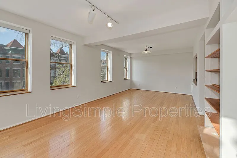 1731 T St NW #1-301 photo 1