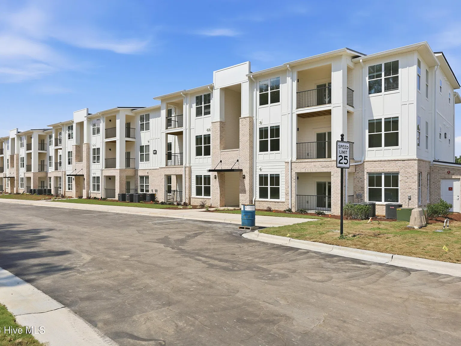 2 bed, 2.0 bath, $1,480 — Photo 2