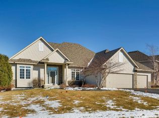 8481 Casey Ct, Inver Grove Heights, MN 55076