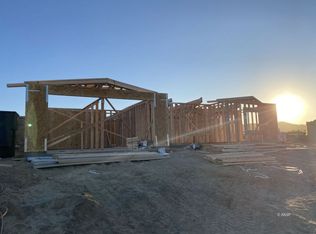 225 Rainshadow Ct, Ridgecrest, CA 93555