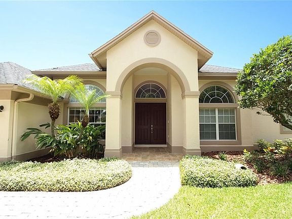 2nd image of 8641 Great Cove Dr