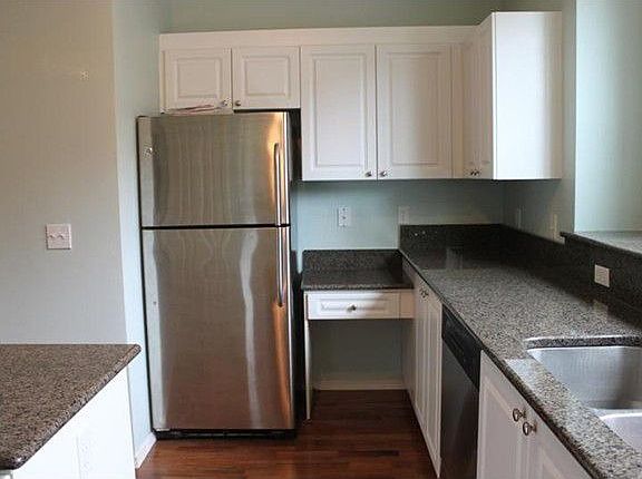 2nd image of 3116 164th St SW APT 1810