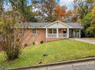 796 Vanderbilt Ct NW, Atlanta, GA 30318