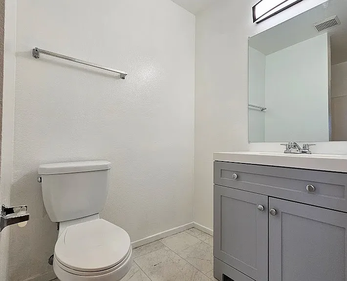 252 Date Ave #F — Photo 17