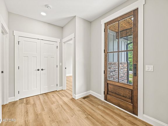 5th image of 111 Tavistock Ln Lot 17
