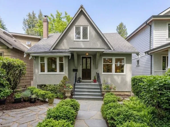 4343 W 11th Ave, Vancouver, BC V6R 2L9