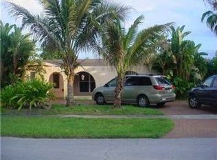 7040 SW 5th St, Plantation, FL 33317
