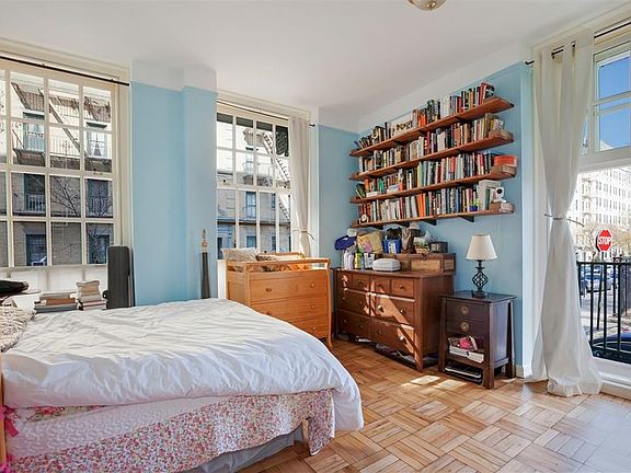 2nd image of 516 E 78th St APT 1N