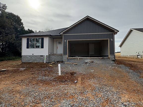 2nd image of 1622 Erika Dr