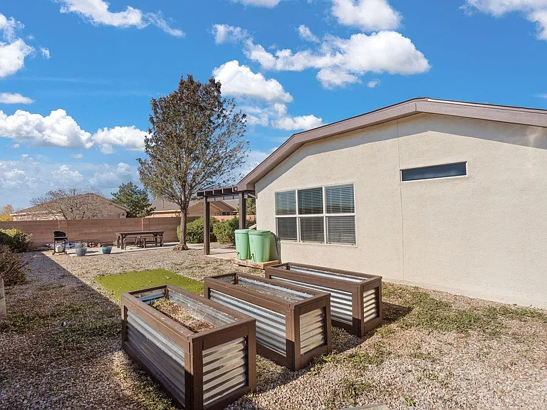 7920 Carrizo Rd NW — Photo 34