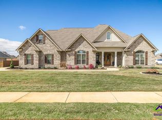 214 Bristleleaf Path, Kathleen, GA 31047