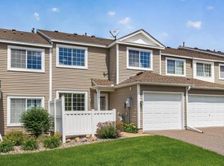 337 Leeward Trl, Woodbury, MN 55129