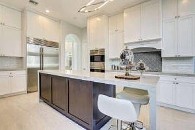 4th image of 930 South Ocean Boulevard 1