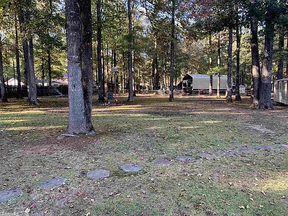 5th image of 8007 S Pinewood Dr