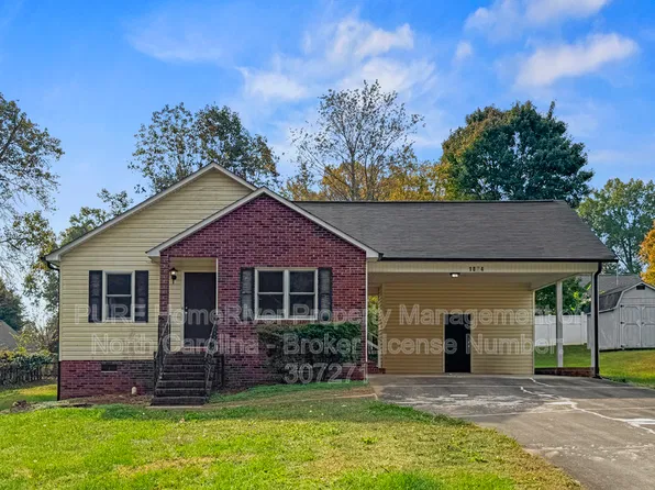 1824 Hampshire Dr, Salisbury, NC 28146