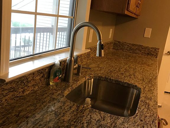 New granite countertop