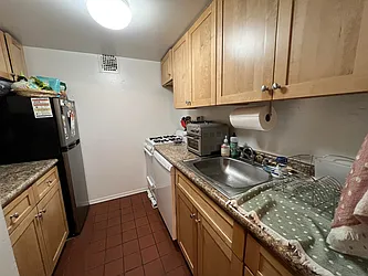 Rented by City Connections Realty