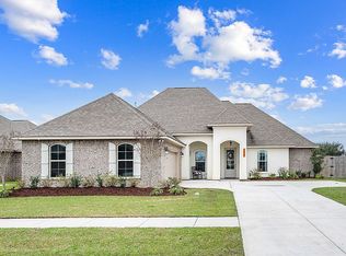 6227 Soaring Dr, Gonzales, LA 70737