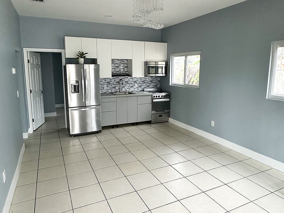 Kitchen/Living room