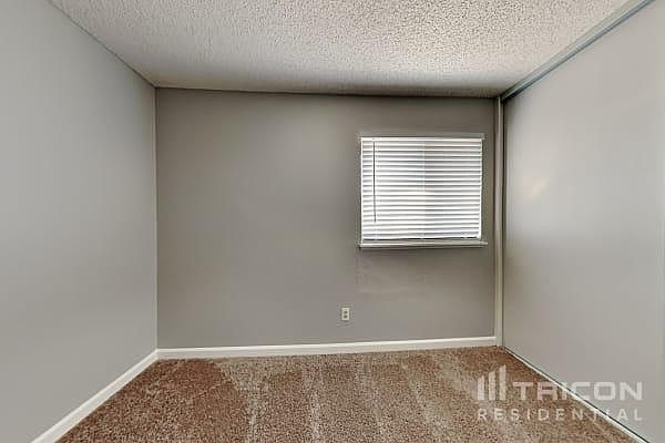 1st image of 13502 Paxton Blvd