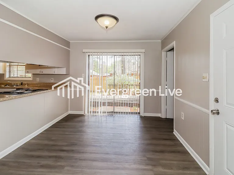 125 Dogwood Cir — Photo 5