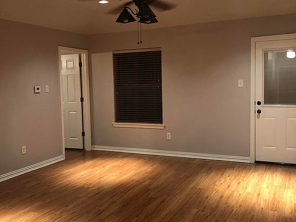 Living Room fm entry hallway
