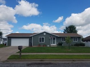 809 Starlite Dr, Holmen, WI 54636