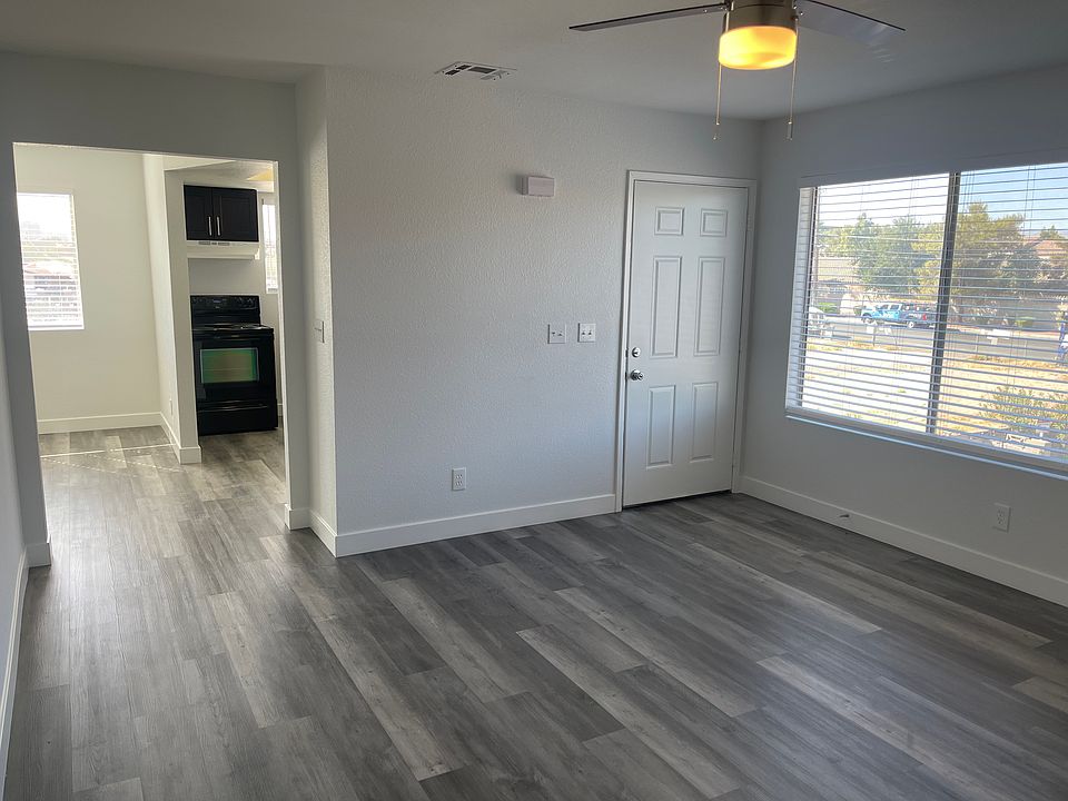 1st image of 2031 W Washington Ave APT 4