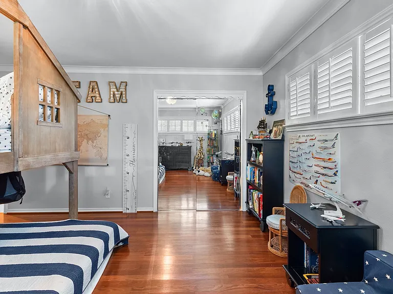 11451 Parkchester Dr — Photo 31