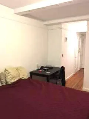 Rented by Meraki Realty LLC | media 7