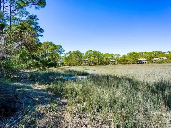 820 Speckled Trout Rd, Saint Helena Island, SC 29920