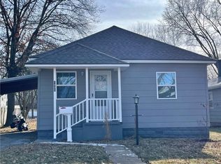 1005 W 3rd St, Pittsburg, KS 66762