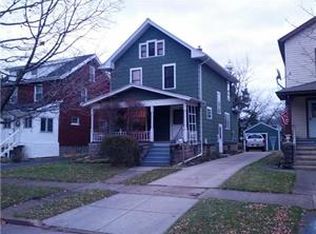 27 Elmwood Park S, Tonawanda, NY 14150