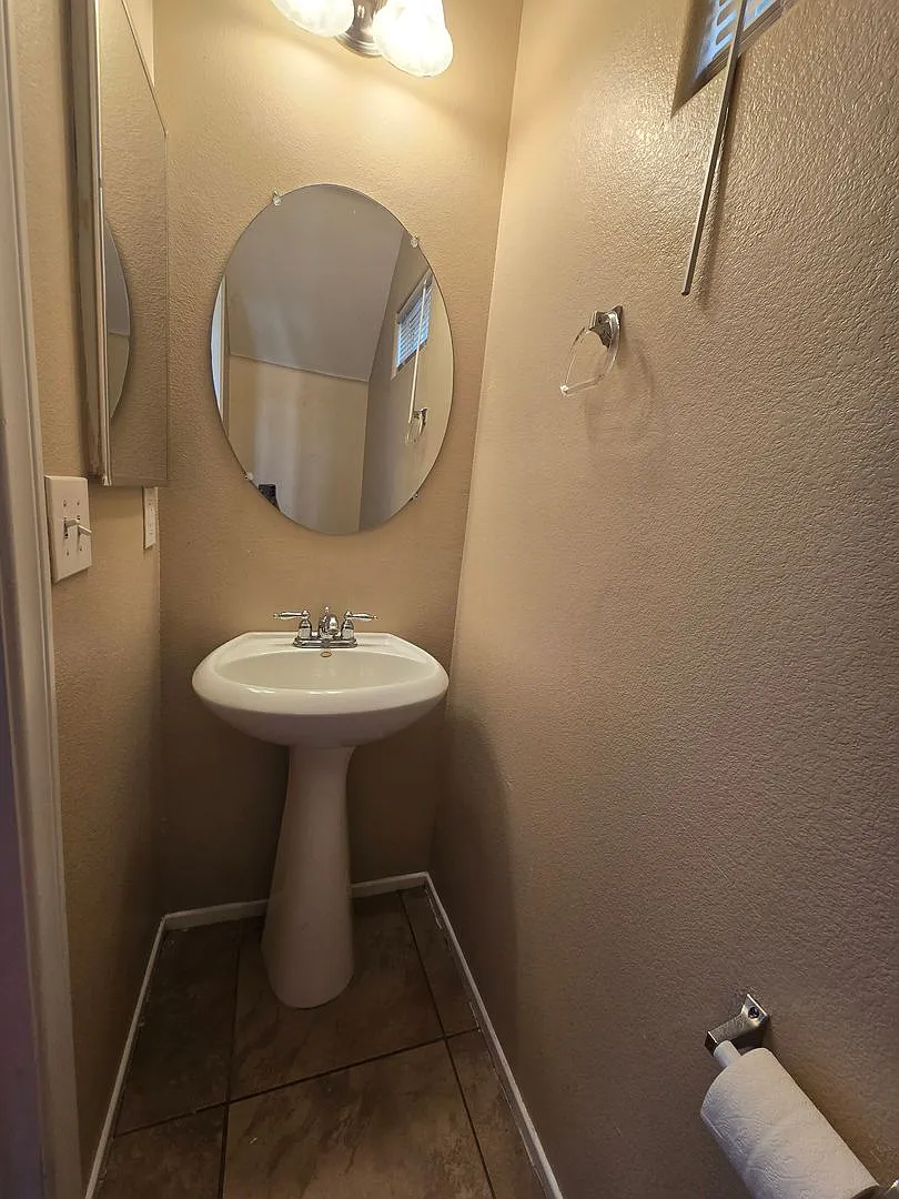 Charming Two-Story Townhouse in North Las Vegas! Move In Special — Photo 4