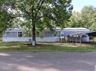 813 W 4th St, Lewisville, AR 71845
