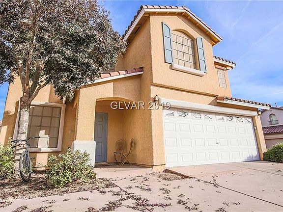 3rd image of 978 Cantabria Heights Ave