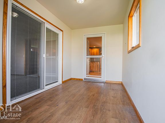 2nd image of 403 Woods Ave